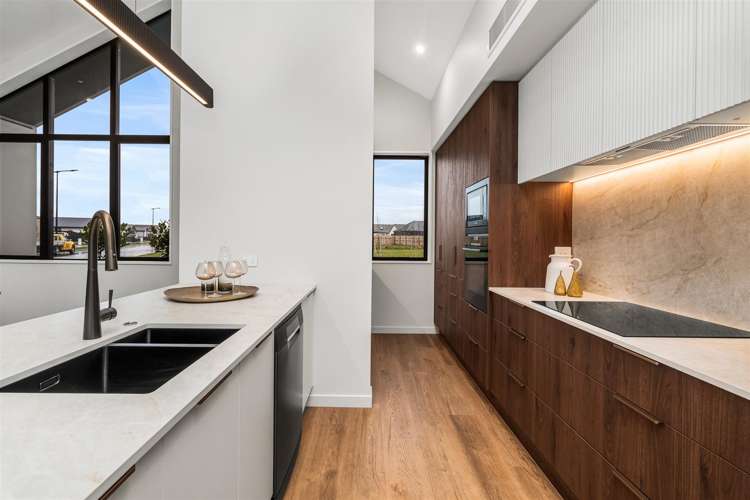 42 Wakeman Drive_3