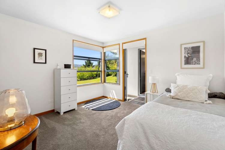 691 Aubrey Road Wanaka_12