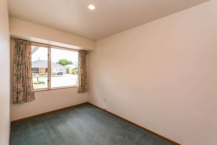 53 Rempstone Drive Halswell_14