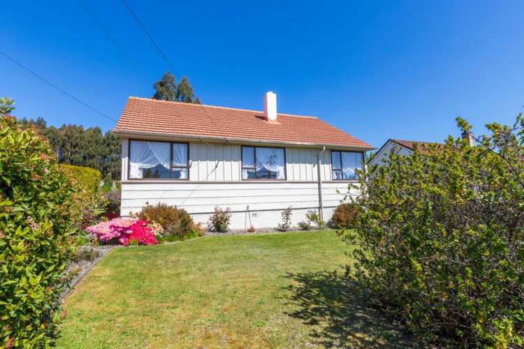 19 Burgess Street Green Island_8