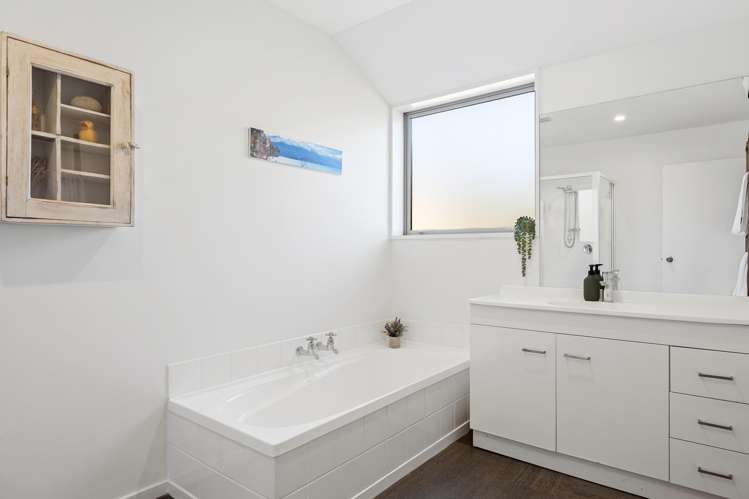 724 Loburn Whiterock Road Loburn_23