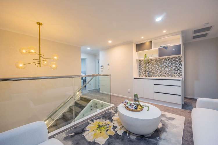 12c Borrowdace Avenue Botany Downs_8