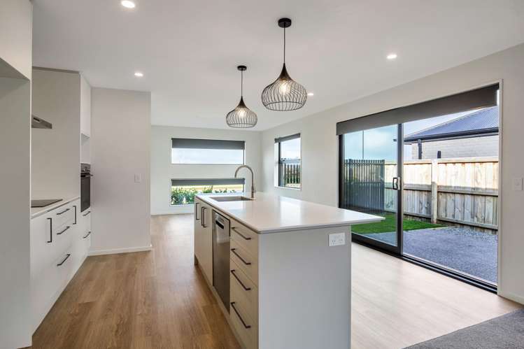 86 Monarch Drive Rolleston_3