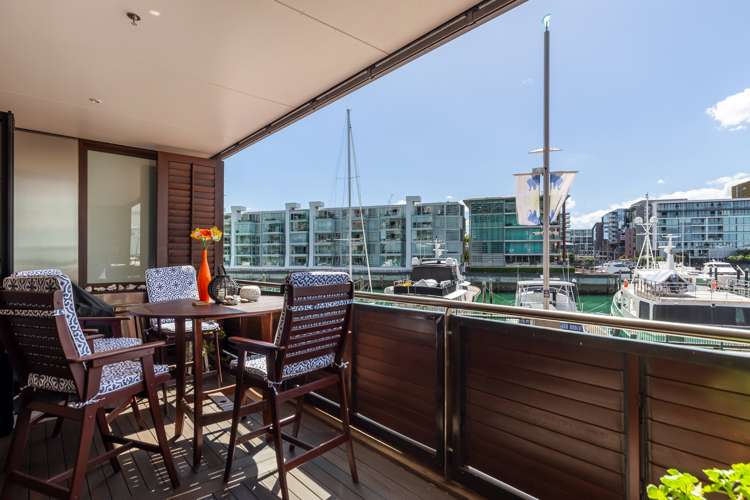 102/121 Customs Street West Auckland Central_7