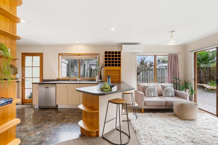 14 Sunkist Bay Road Beachlands_8
