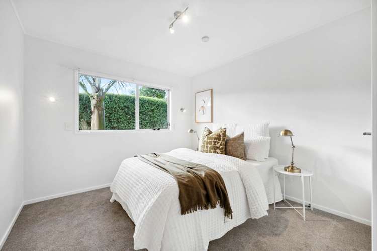 2/56 Waipani Road Te Atatu Peninsula_13