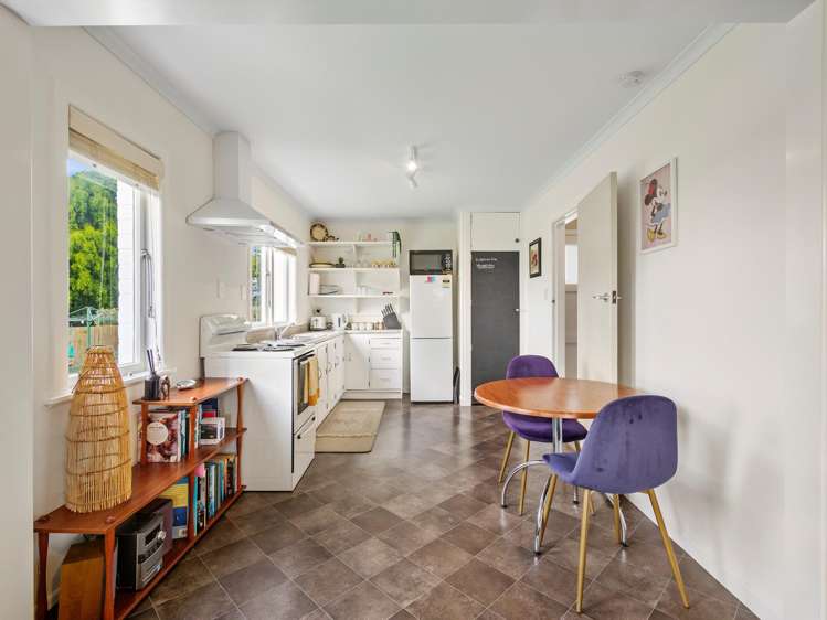24 Montgomery Road Judea_14