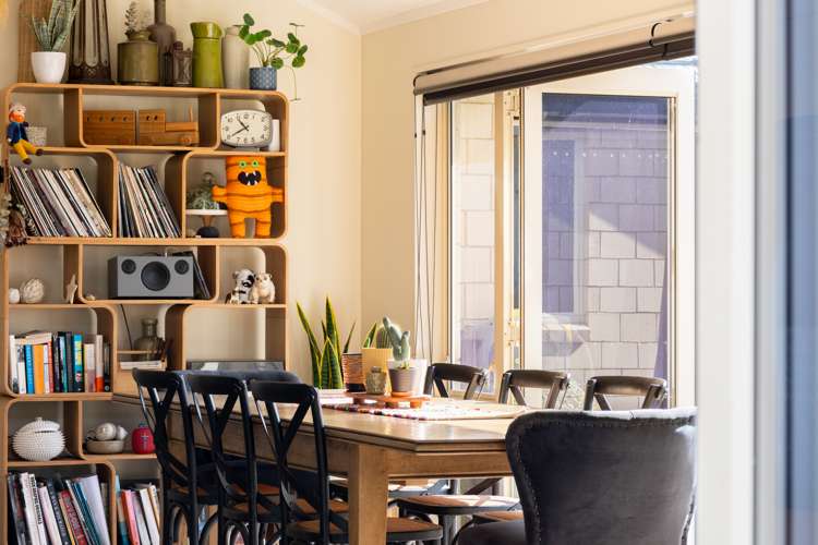 196 Tutere Street Waikanae Beach_12