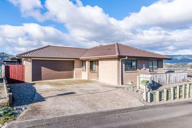 36 Percy Kinsman Crescent Riverstone Terraces_0