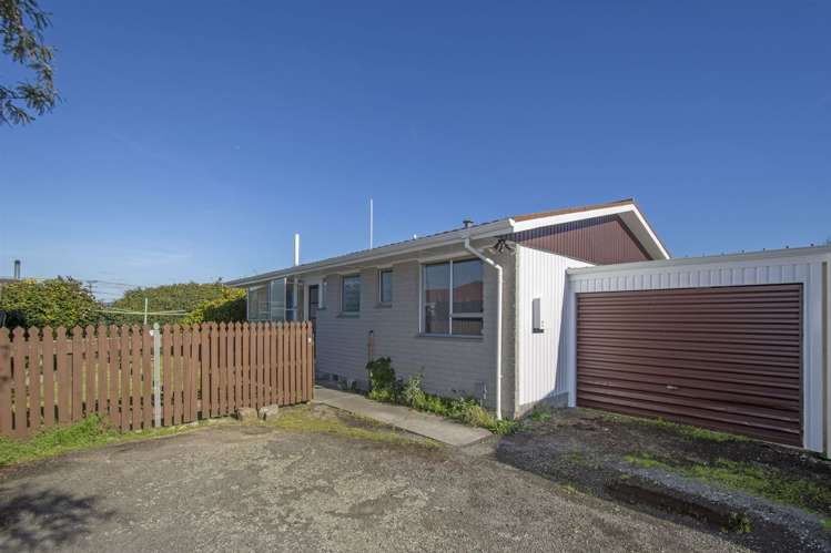 2/5 Chilton Drive Mairehau_1