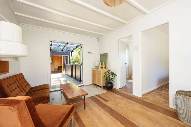 29 Kaurilands Road Titirangi_3
