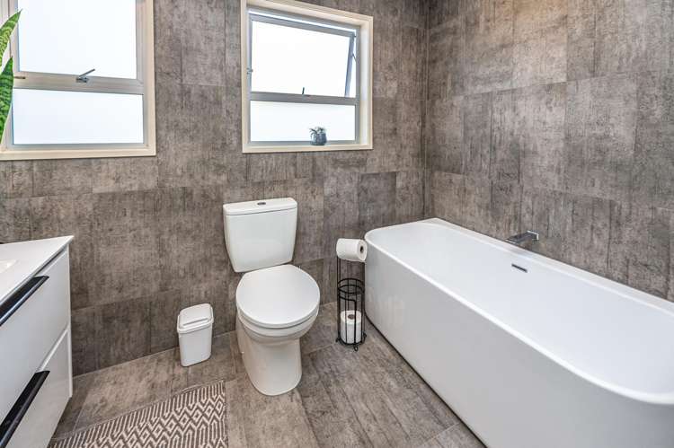 19A Peakes Road St Johns Hill_15