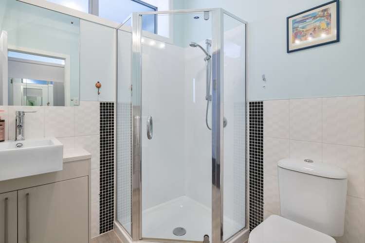 8a Doon Street Vauxhall_23