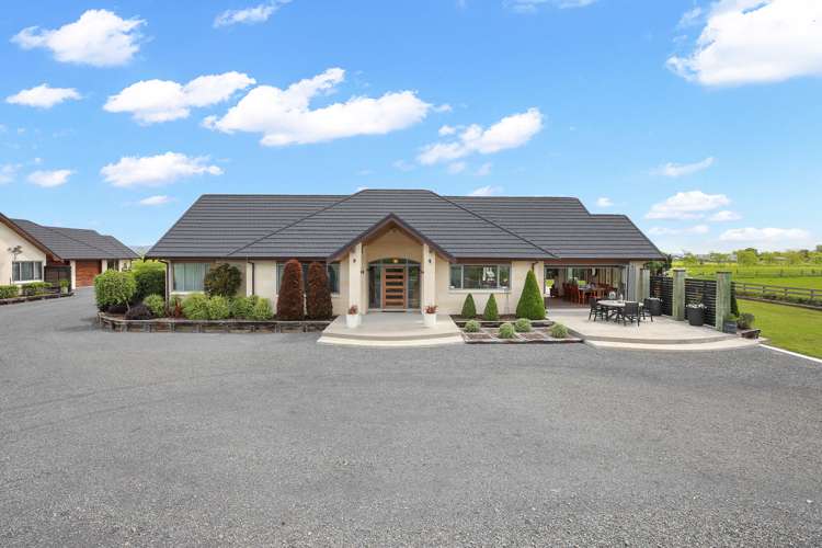 303 River Road Ngatea_1