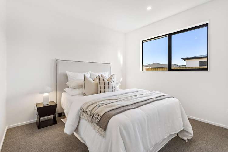 50 Benashet Drive Lincoln_18