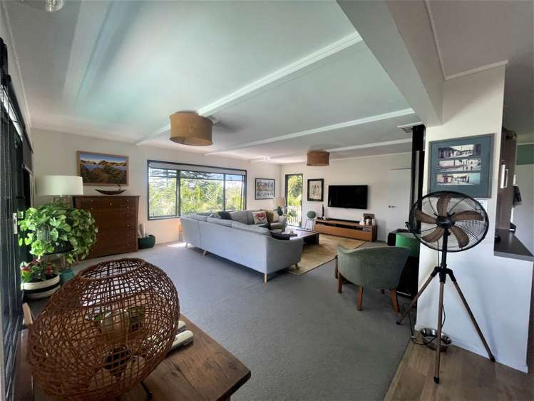 17 South Lynn Road Titirangi_10