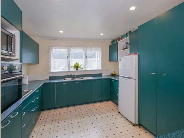 27 Westminster Road Wainuiomata_3