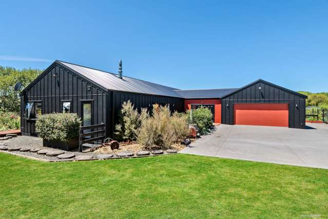 42 Arone Way Wainui_1