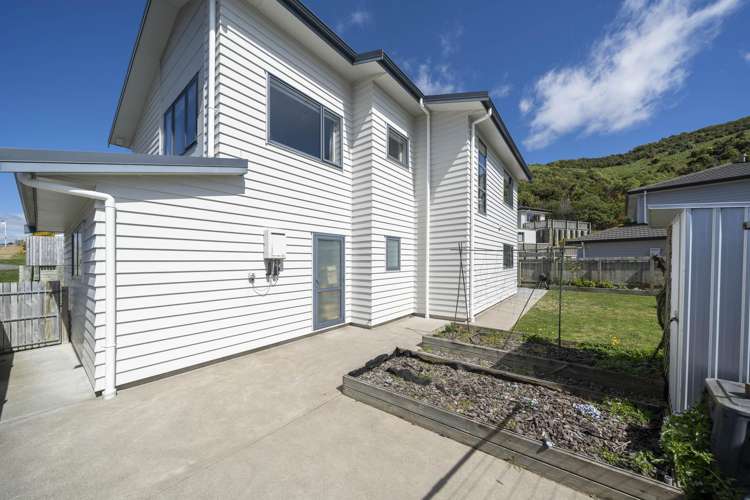 37 Melksham Drive Churton Park_11