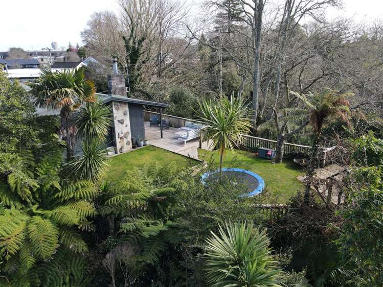 24 Tudor Crescent Chedworth_25