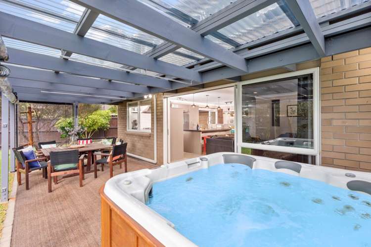 51 Turnberry Drive Wattle Downs_11