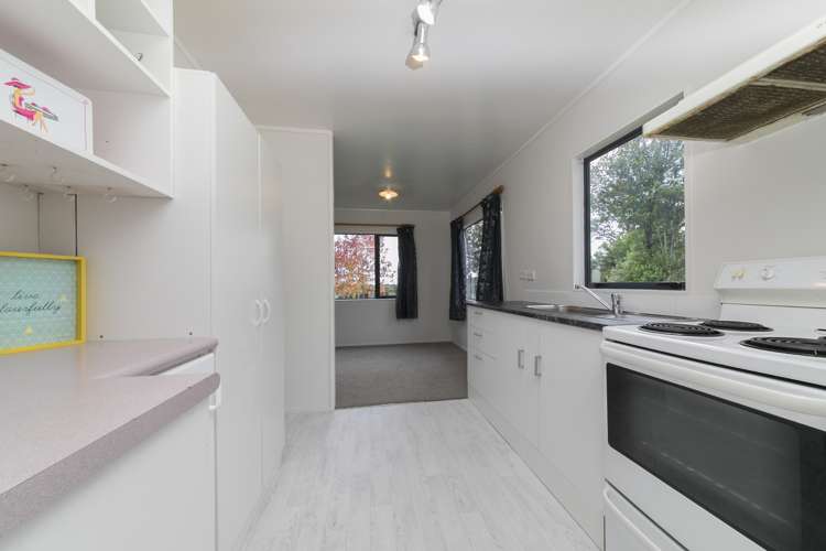 36 Maywood Crescent Glen Eden_1