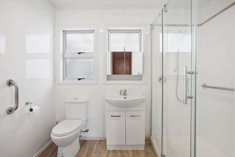 65 Saffron Street Birkdale_19