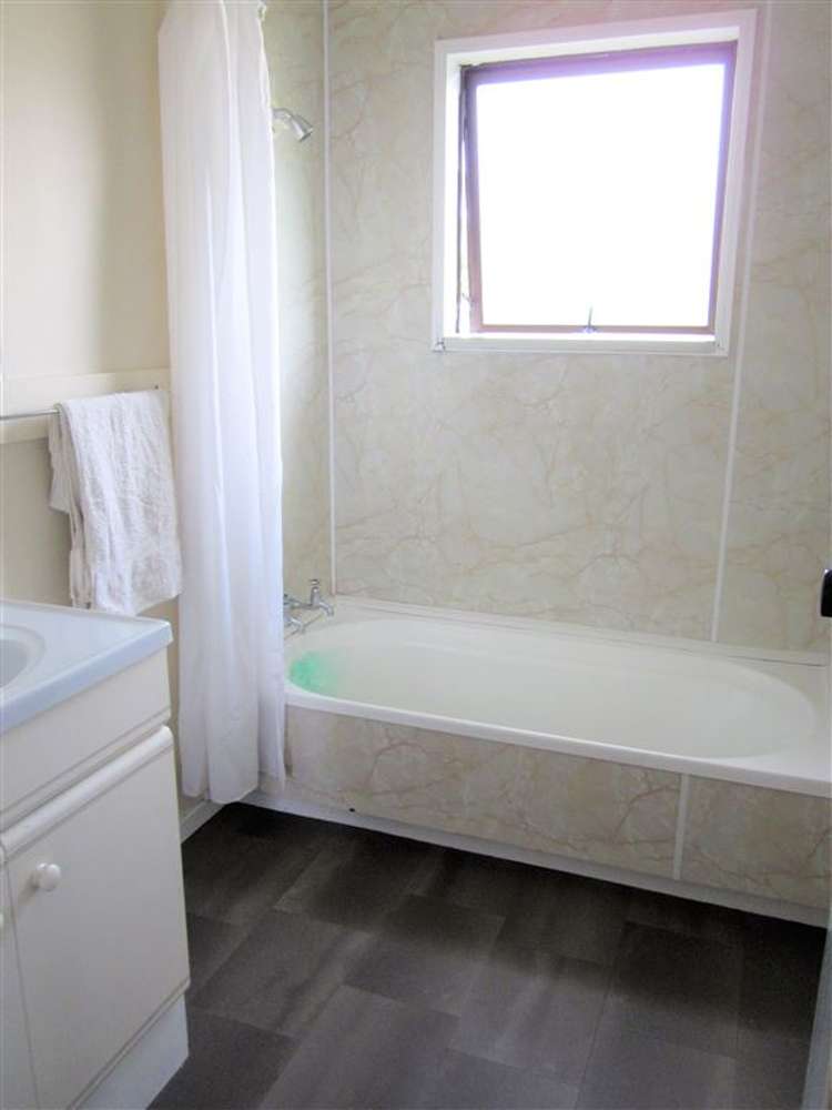 84 Puke Road Paeroa_9