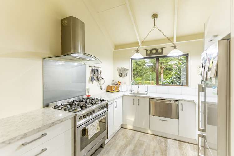 32 Owen Street Tikokino_5