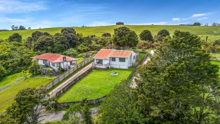 69-71 Lake Road Okaihau_24