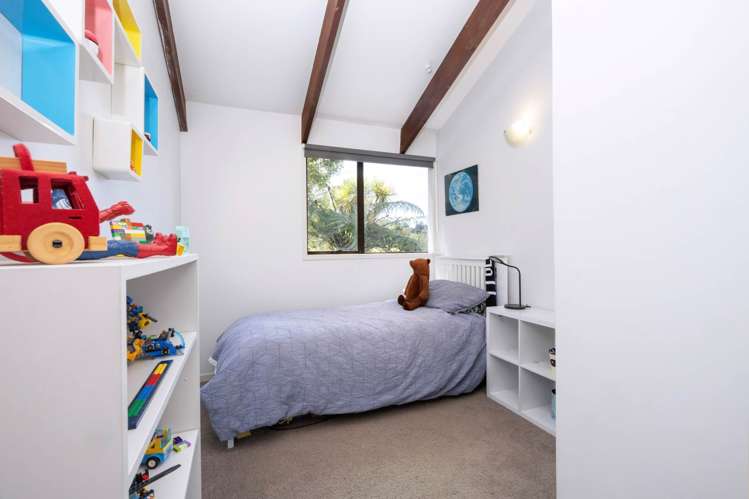 692 South Titirangi Road Titirangi_13