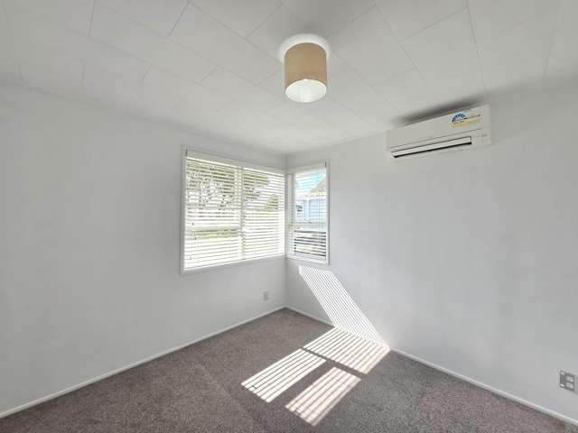 21 Ben Lora Place Mangere East_2