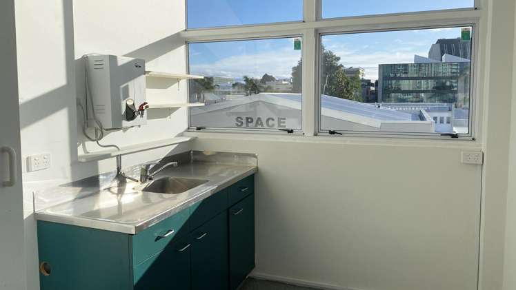 T3, L1/63 Devonport Road Tauranga Central_7