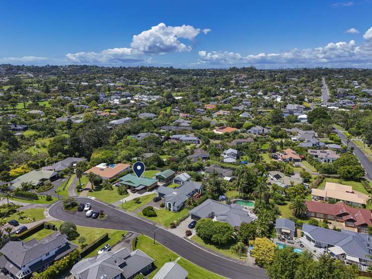 11 Windfall Grove Greenhithe_26