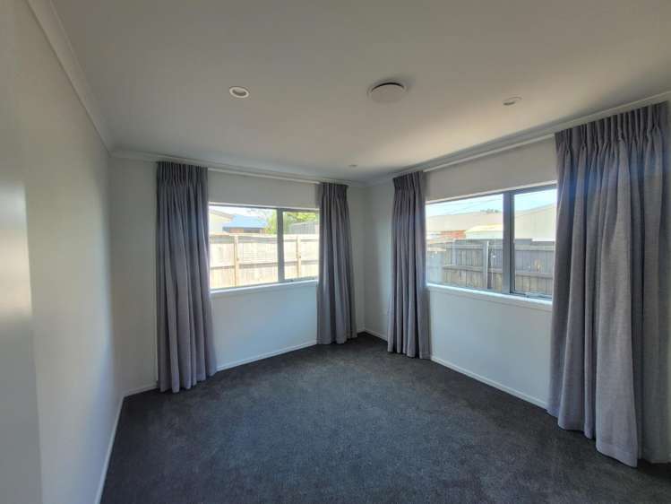 30 Wrantage Street Westown_8