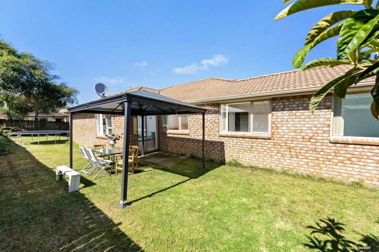 42 Heathdale Crescent Papakura_14
