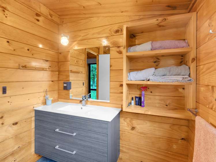 93 Penny Road Pirongia_27