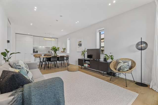 Upscale Apartment in Prime Post Code