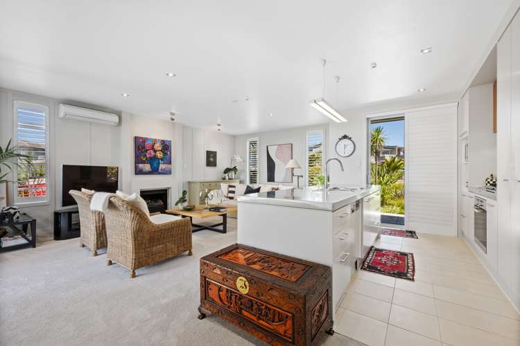 7 Little Compton Mews Snells Beach_1