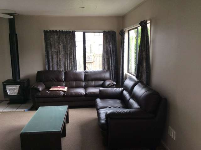 454 Swanson Road Ranui_2