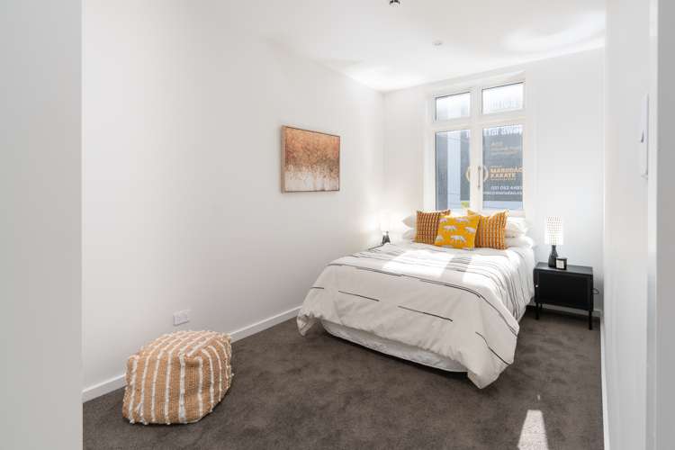 121 The Parade Island Bay_9