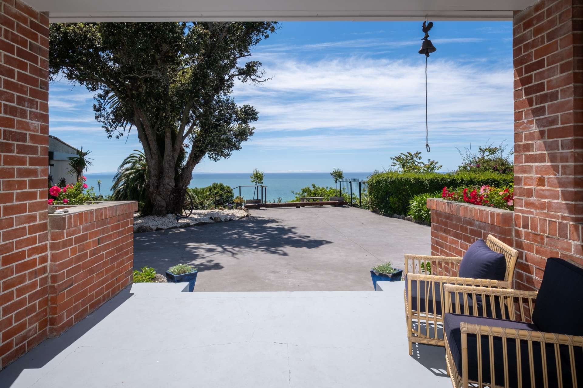 44 Lighthouse Road Bluff Hill_0