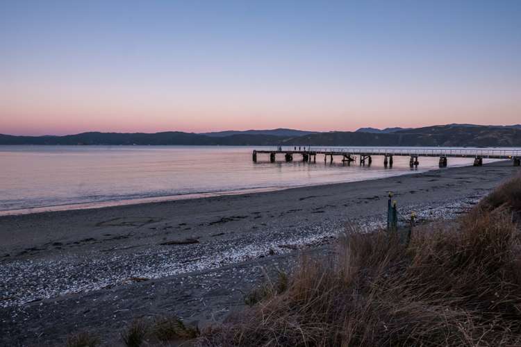 83 Marine Parade Seatoun_18