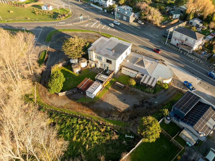 2398 State Highway 3 Turakina_33
