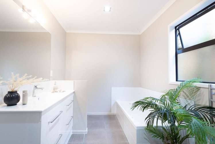 74 Waikite Road Welcome Bay_12