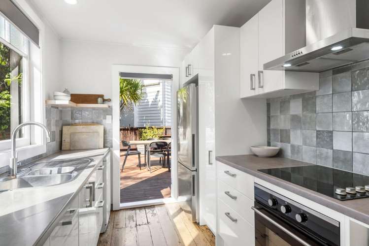 6 Sackville Street Grey Lynn_11