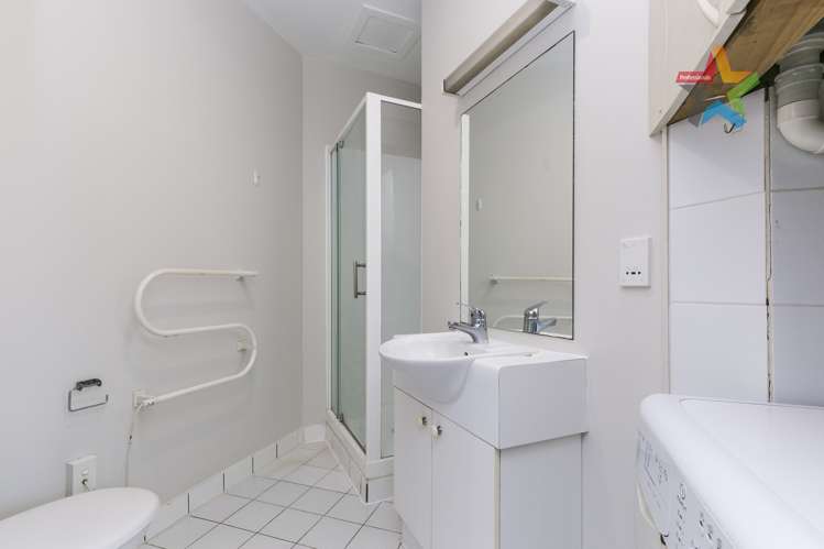 2f/126 The Terrace Wellington Central_9