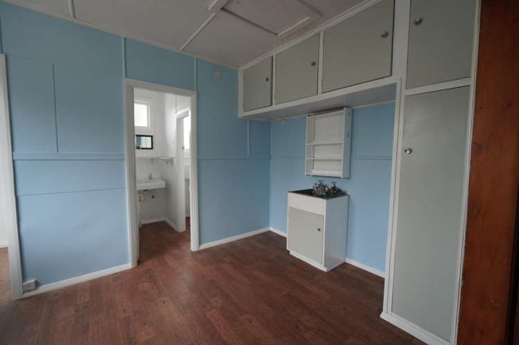  2/330 Featherston Street Palmerston North Central_8