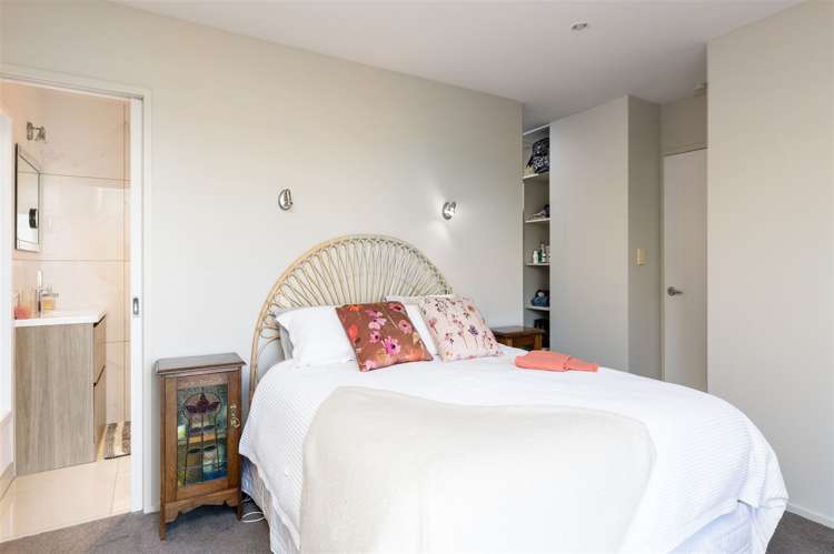 8 Ridgetop Rise Fairhall_18