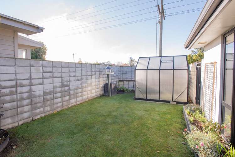 218 Park Street Winton_20